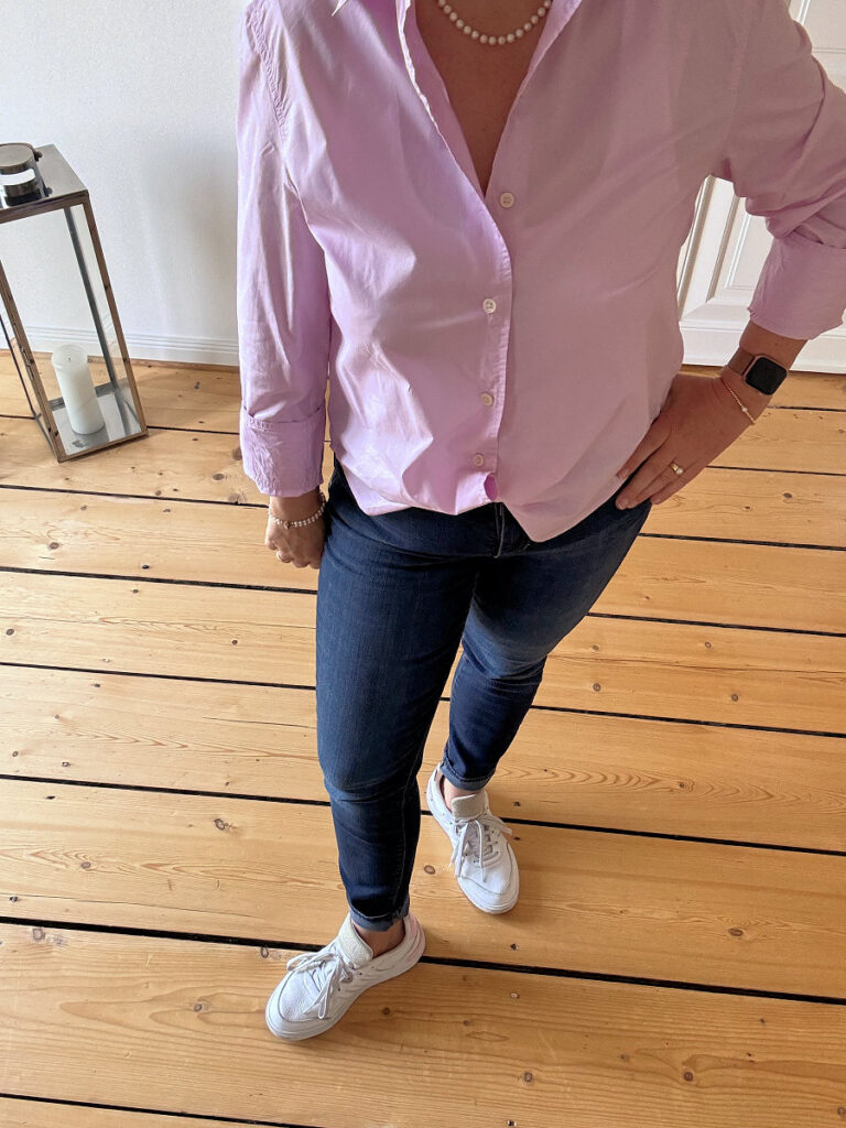 Outfitinspirationen 19/25-lifewithaglow- Skinny Jeans-rosapink Bluse-weiße Sneaker Outfitinspirationen 19/25-lifewithaglow- Skinny Jeans-rosapink Bluse-weiße Sneaker