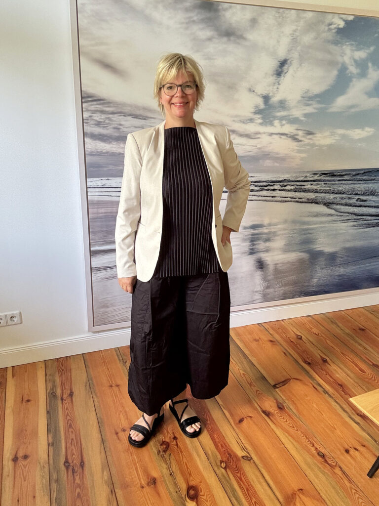 Dresscode Summer Business Attire-lifewithaglow Dresscode Summer Business Attire-lifewithaglow