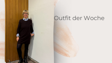 Trendfarbe Bordeaux mit Blau- das Strickkleid anders-lifewithaglow